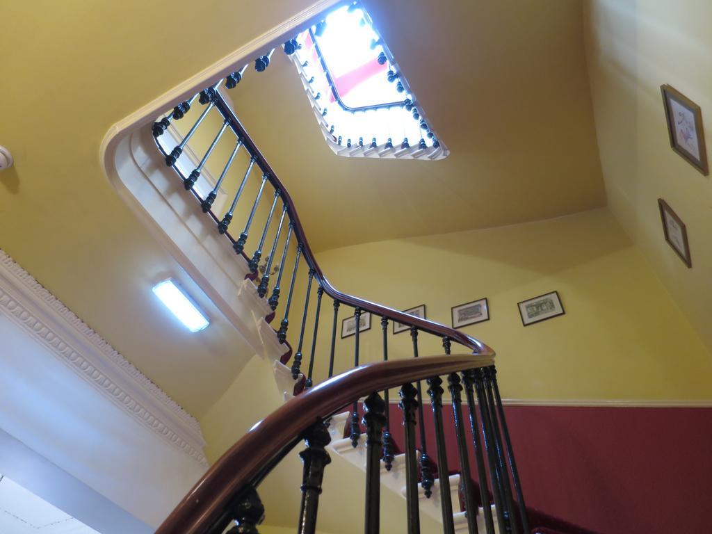 Thornfield Guest Residence - Edinburgh — Photos 2